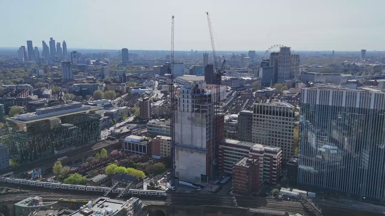 Wider view of 220 Blackfriars and surrounding railway lines