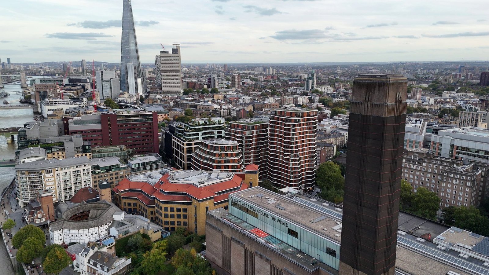 Triptych Bankside beside Tate Modern and the London skyline